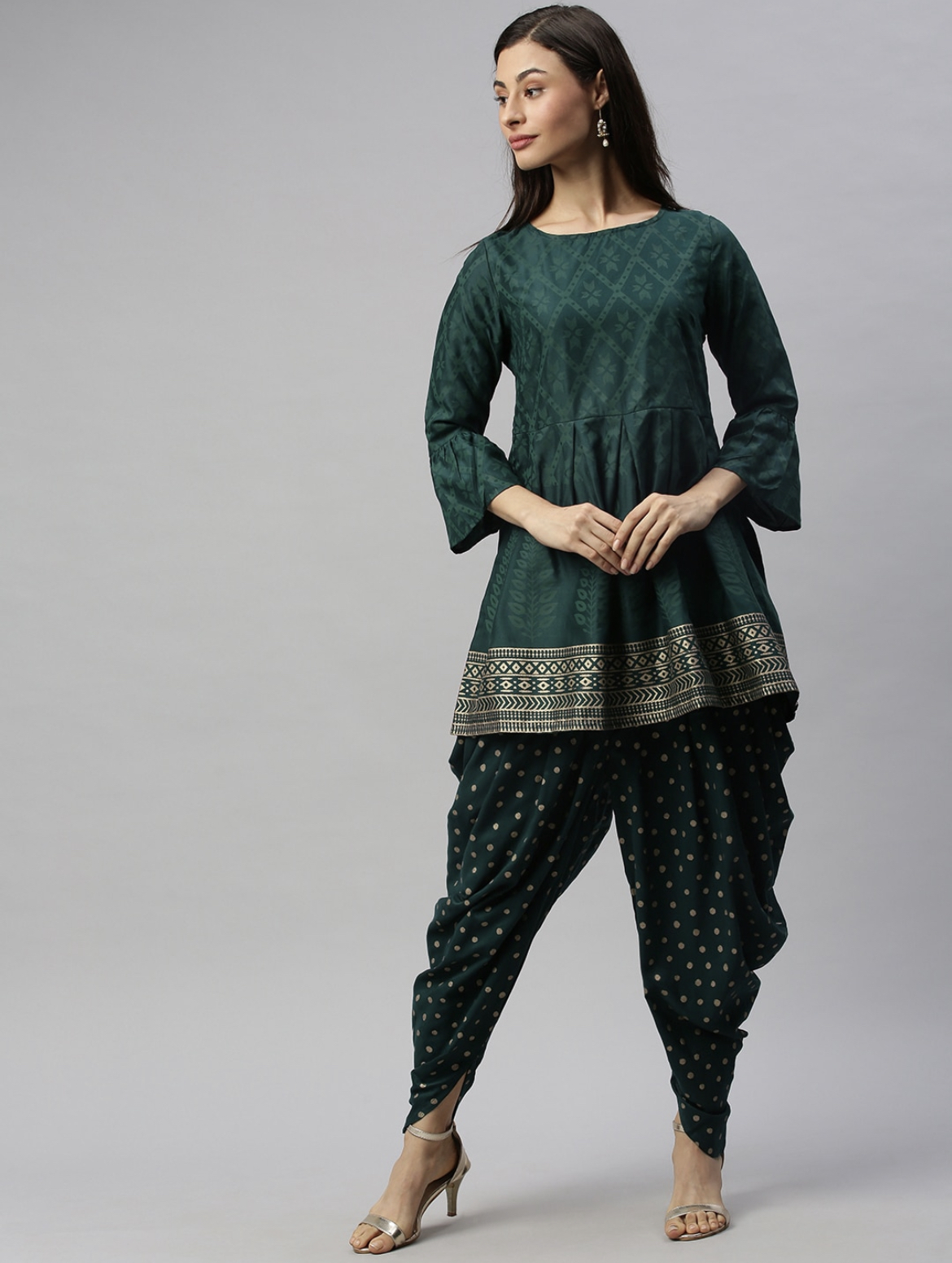 Printed Kurta & Dhoti Pant Set | Dhoti pants, Black saree designs, Fashion